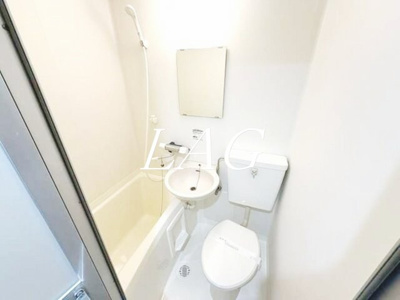 【浴室】 | テン・メイツ | お風呂です。