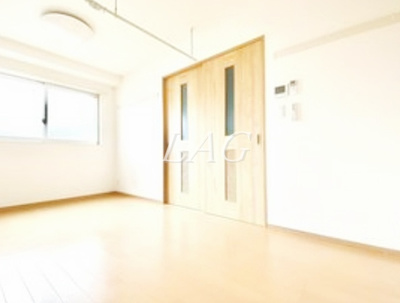 【居間・リビング】 | Ｌｕｚ（ルース） | 洋室のお部屋です。