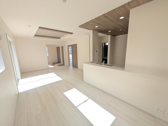 土浦市天川2丁目6期　新築戸建の居間・リビング