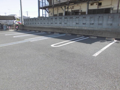 【駐車場】 | ヴァレッタ Ｂ | 駐車場