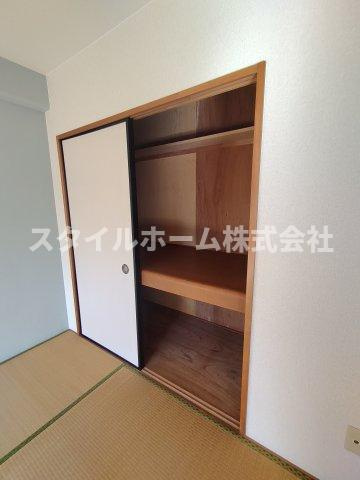 ウイングコートエトワール萩山の収納