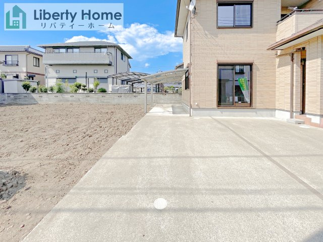 日立市東大沼町2丁目　中古戸建の駐車場