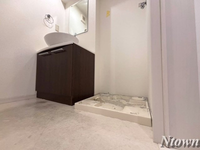 【設備】 | プリメーラ中村公園 | 洗濯機置き場です