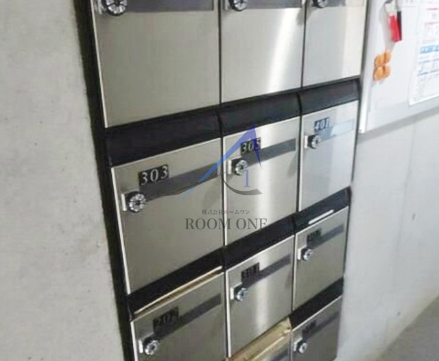 ガーディアン初台のその他共用部分|集合ポストです。