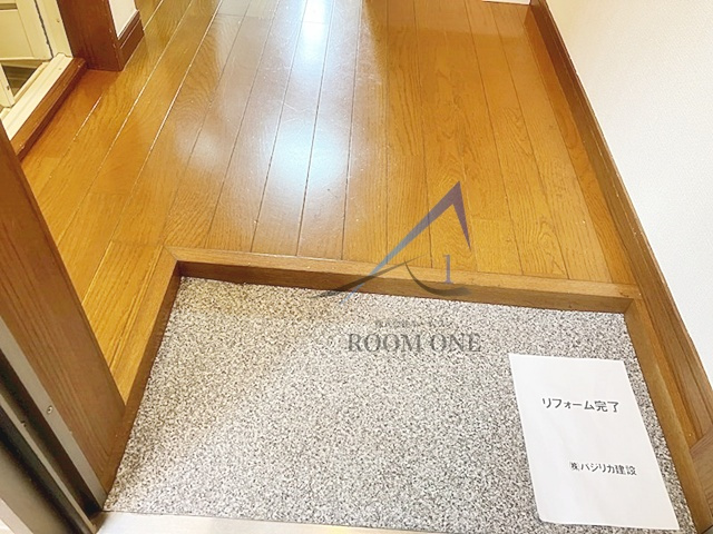 アーバンプレイス高田馬場駅前Bの玄関|玄関です。