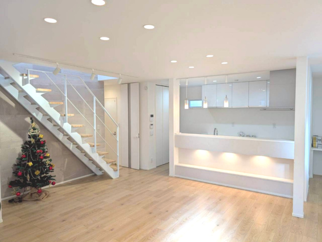 【居間・リビング】 | 戸越3丁目戸建