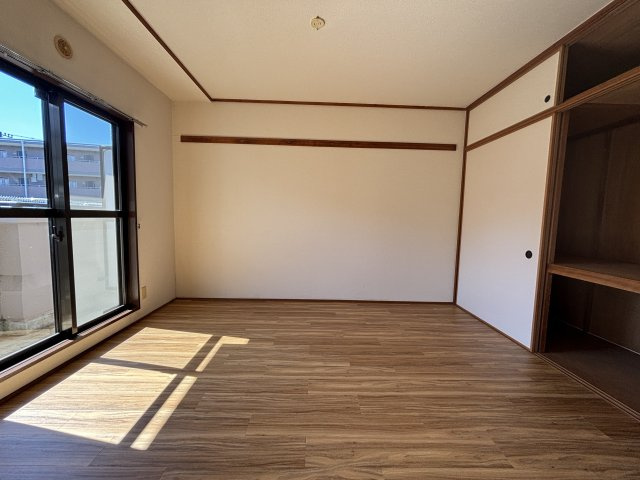 サンモールパレスＢ棟の洋室