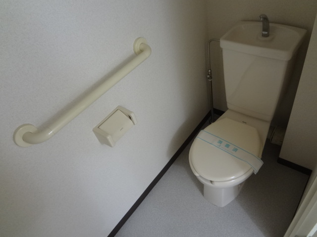 サンモールパレスＢ棟のトイレ