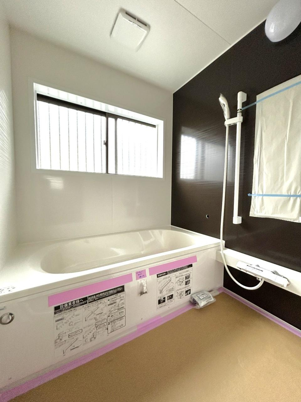 高知市鴨部２丁目　中古戸建の浴室