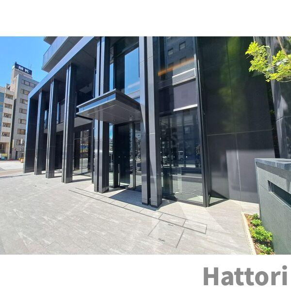 （Splendide NAMBAⅢ）のエントランス