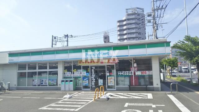 ＮＥＵ　ＣＬＡＩＲ（ノイ　クレール）の周辺|ファミリーマートまで73m