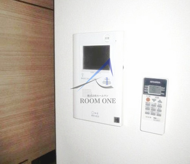 スパシエ川崎エセンザのセキュリティ|モニター付きインターホンです。