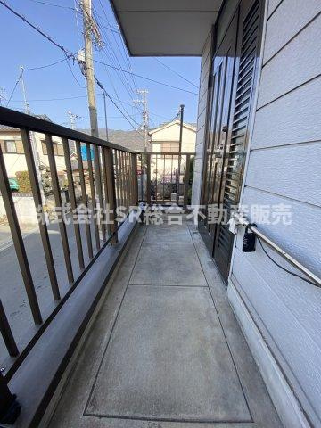 昭和町中古戸建の玄関|リフォームローンも合わせて住宅ローンに組み込む事ができます！
まずは、ご相談下さいませ！