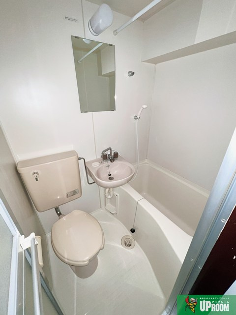 キャッスル片岡の浴室