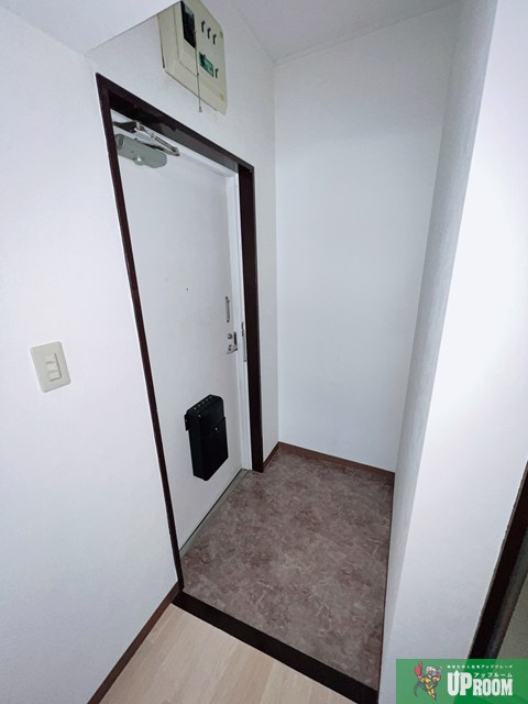 キャッスル片岡の玄関