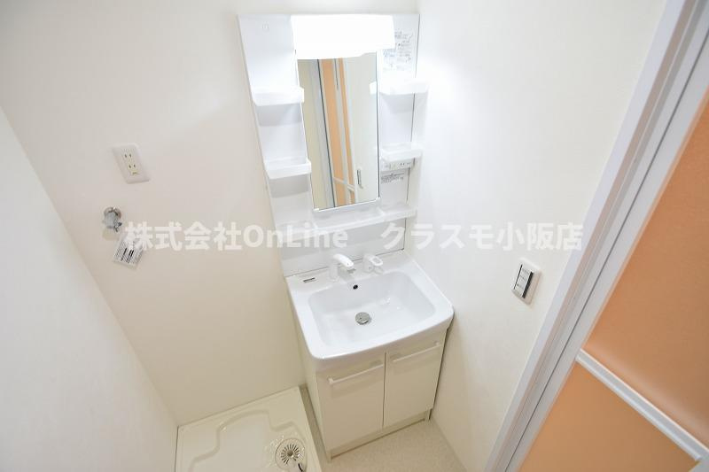 エスポアール布施の独立洗面台