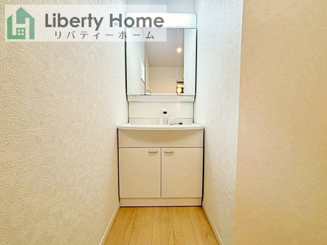 古河市諸川第9　新築戸建　1号棟の独立洗面台