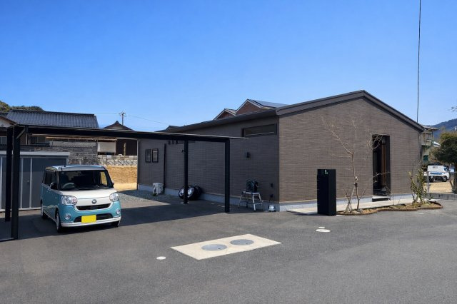 「ハウスメーカー」築浅平屋の外観パース