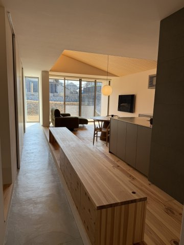 「ハウスメーカー」築浅平屋の居間・リビング