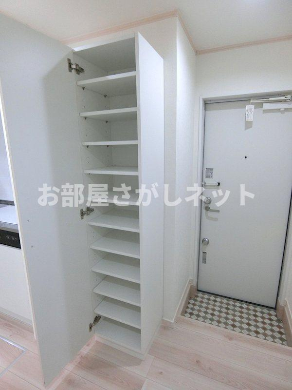 大田区羽田3丁目のマンションの玄関