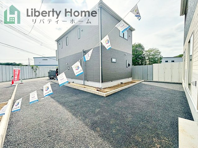 古河市諸川第9　新築戸建　2号棟の駐車場