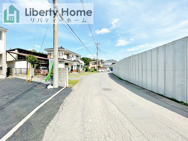 古河市諸川第9　新築戸建　3号棟の前面道路含む現地写真