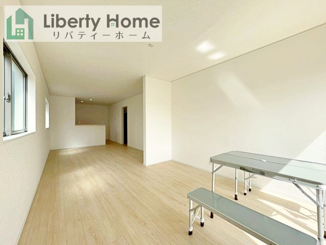 古河市諸川第9　新築戸建　3号棟の居間・リビング