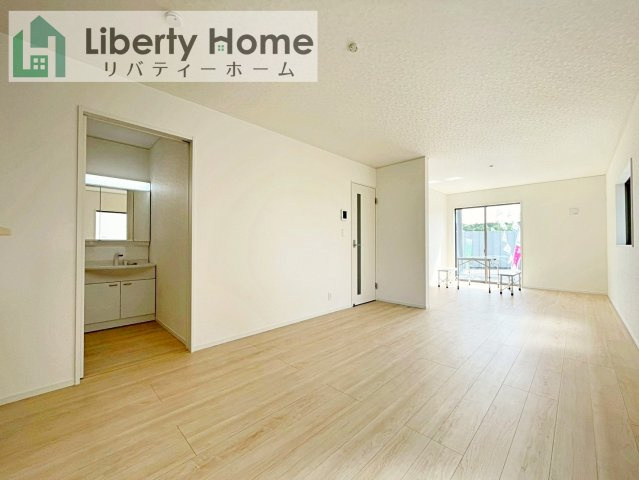 古河市諸川第9　新築戸建　3号棟の居間・リビング