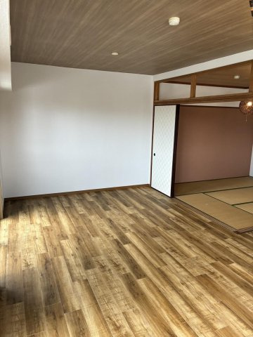サンクス光の居間・リビング