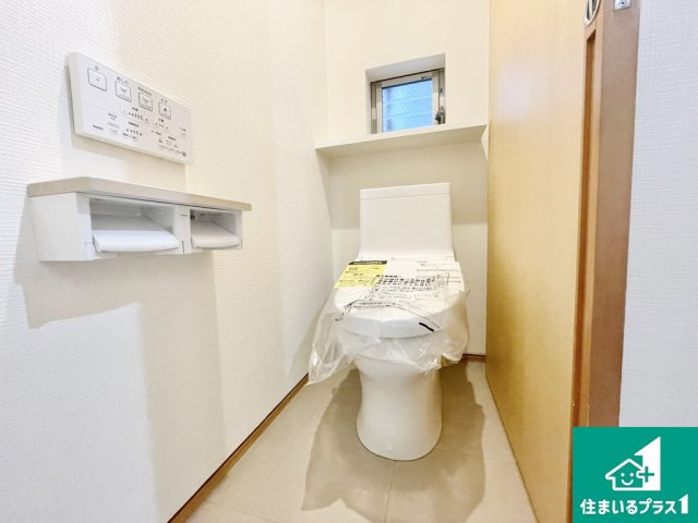 堺市堺区緑ヶ丘北町　中古戸建のトイレ