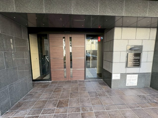 プレサンス鶴舞公園セラヴィ|名古屋市の賃貸ならMy賃貸のエントランス|プレサンス鶴舞公園セラヴィ