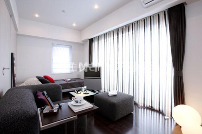 【寝室】 | カスタリア戸越 | 広くて明るい寝室