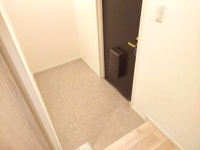 チェリーデ宝塚の玄関