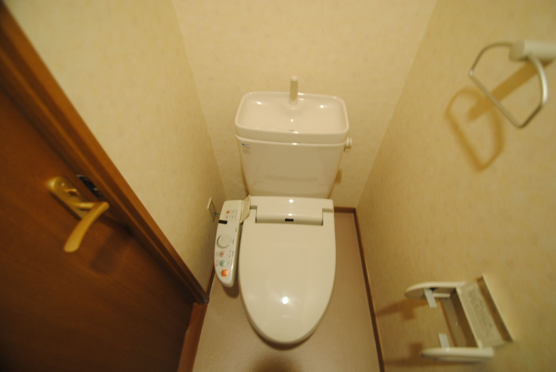 グランデージ中央町のトイレ|トイレもきれいです