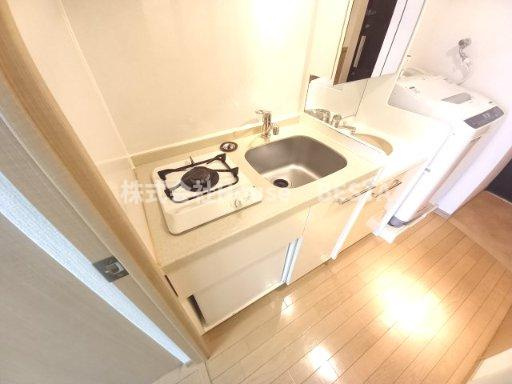 エステムコート三宮駅前ラ・ドゥーのキッチン