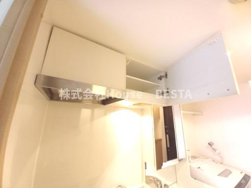 エステムコート三宮駅前ラ・ドゥーのキッチン