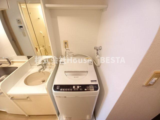 エステムコート三宮駅前ラ・ドゥーの洗面所