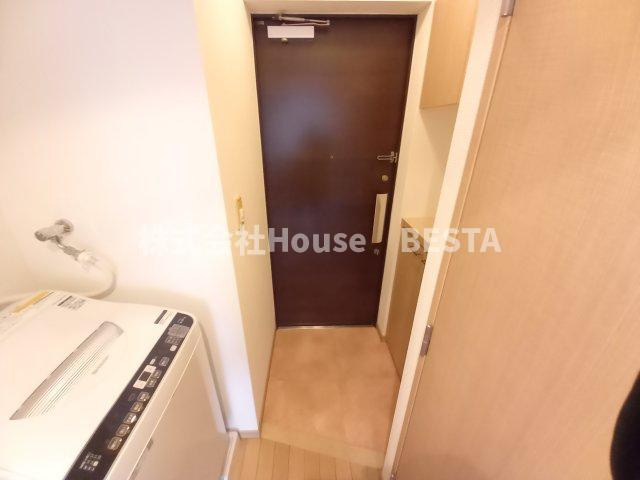 エステムコート三宮駅前ラ・ドゥーの玄関