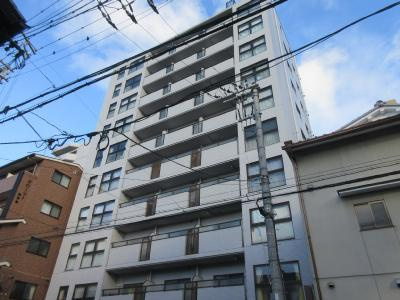 ライオンズマンション二条城東の外観