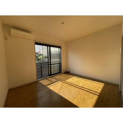 【寝室】 | フォーブル湘南