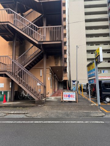 想定年間賃料　57.6万　想定利回り13％　鉄骨鉄筋コンクリート造のその他