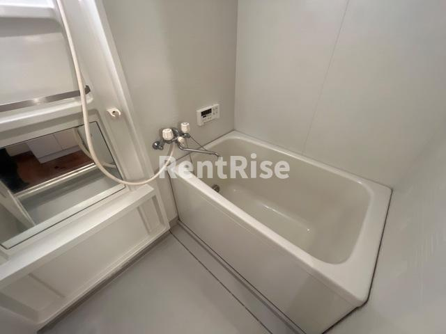 オーシャン元町の浴室|バス