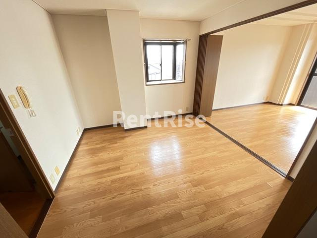 オーシャン元町の寝室|ダイニング