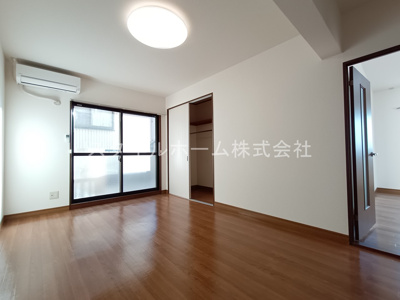【居間・リビング】 | こぐま館 | イメージ写真です。