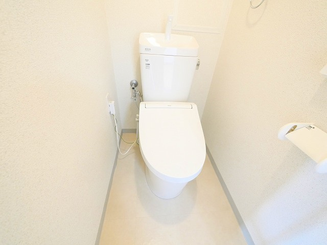 ライフヒルズ富雄のトイレ
