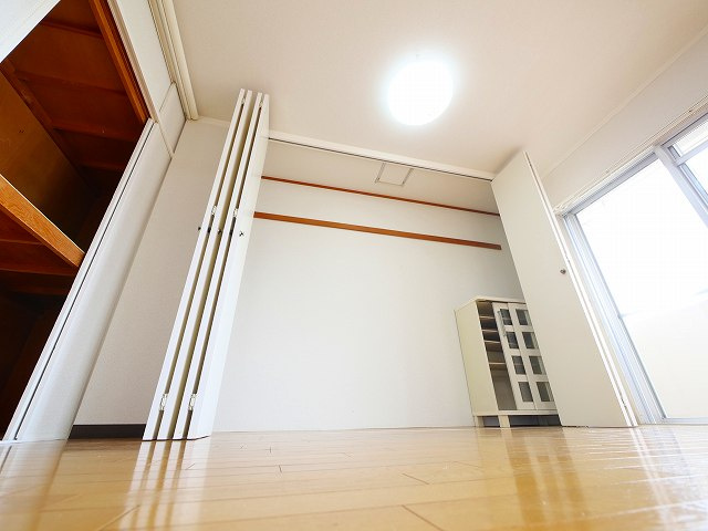 ライフヒルズ富雄の収納