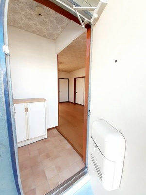 【玄関】 | シティハイツよしかわ | きれいな玄関です