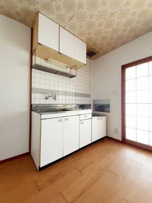 【キッチン】 | シティハイツよしかわ | お料理しやすいキッチンです