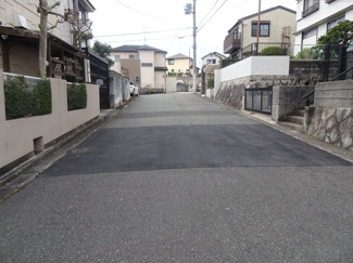 【前面道路含む現地写真】 | 川西市緑台1丁目8の73　中古一戸建て