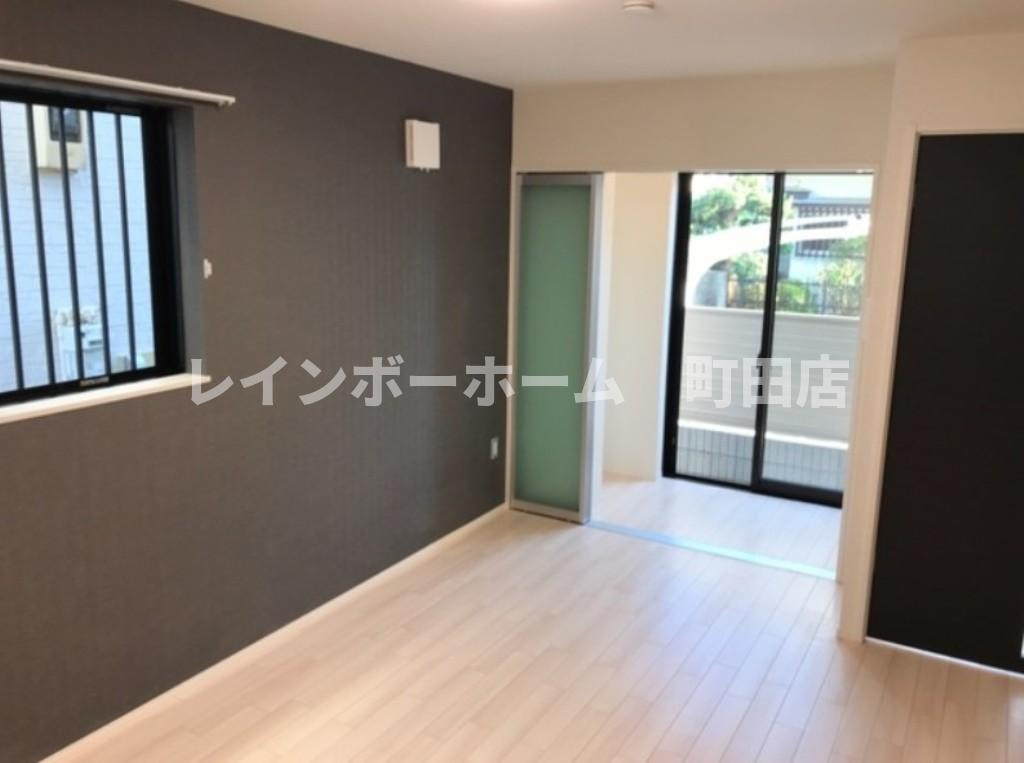 メゾンアイリス湘南２の居間・リビング